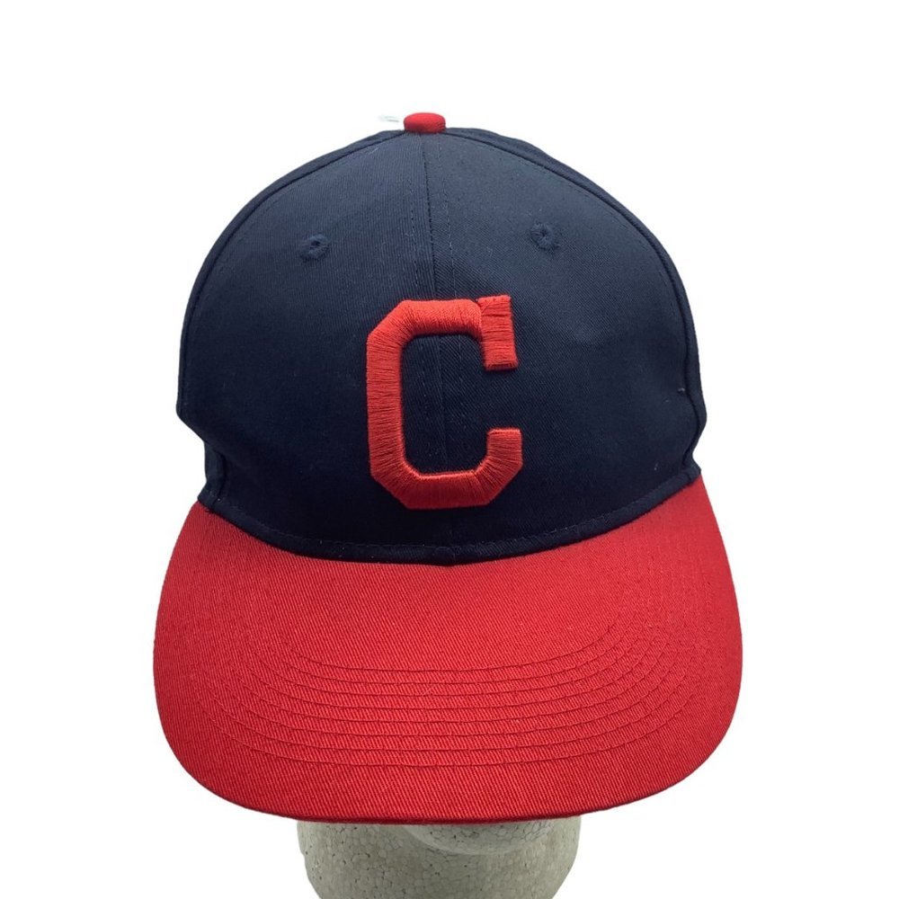 MLB Cleveland Baseball Cap Hat OC Sports Hook Loop Closure TEAM MLB Embroidered